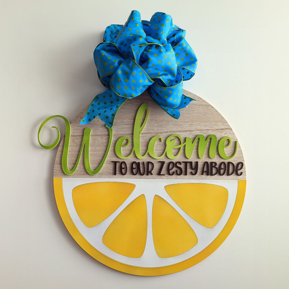 product image of a welcome lemon sign