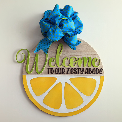product image of a welcome lemon sign